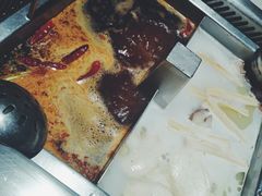 -海底捞火锅(银泰中心店)