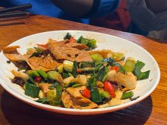 -柴窝堡22号辣子鸡·传承新疆菜