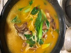-十面欢腾·海鲜面·台式Bistro(长乐路店)