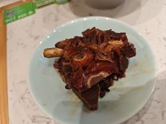 -百春原湖南牛肉粉(百联世纪店)