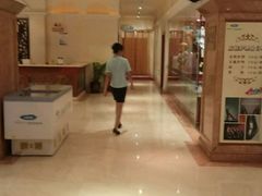 -仁爱团泊湖温泉中心
