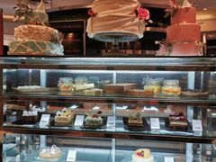 面包甜点陈列柜-天诚丽筠酒店-西餐厅