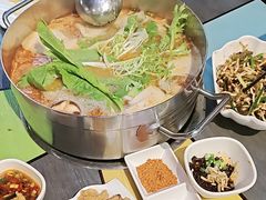 -四季喧黔味豆米火锅(万达广场店)