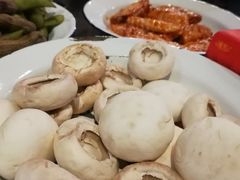 -马路牙子地桌烤肉(工体店)