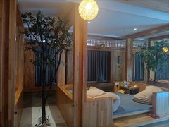 -星河湾温泉洗浴酒店