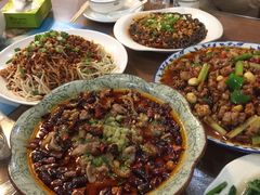 -山城酒家(燕山路店)