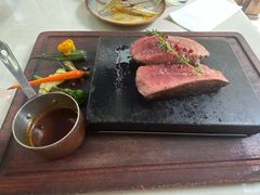 -Erman岩烧牛排(虹桥南丰城店)