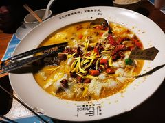 -胡桃里音乐酒馆(罗湖HALO广场店)