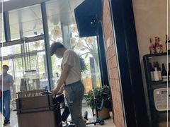 -MOMENTI手工意面(晶耀前滩店)