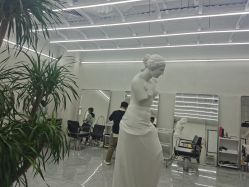-Moyue HAIR SALON