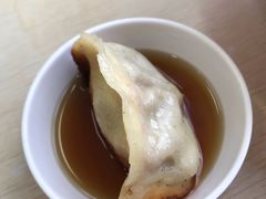-珊珊小笼馆(仙霞路店)