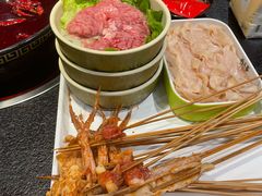 -两三事小郡肝串串香火锅(桂庙店)