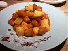 菠萝里脊-蜜桃餐厅·江浙融合菜(荟聚购物中心店)