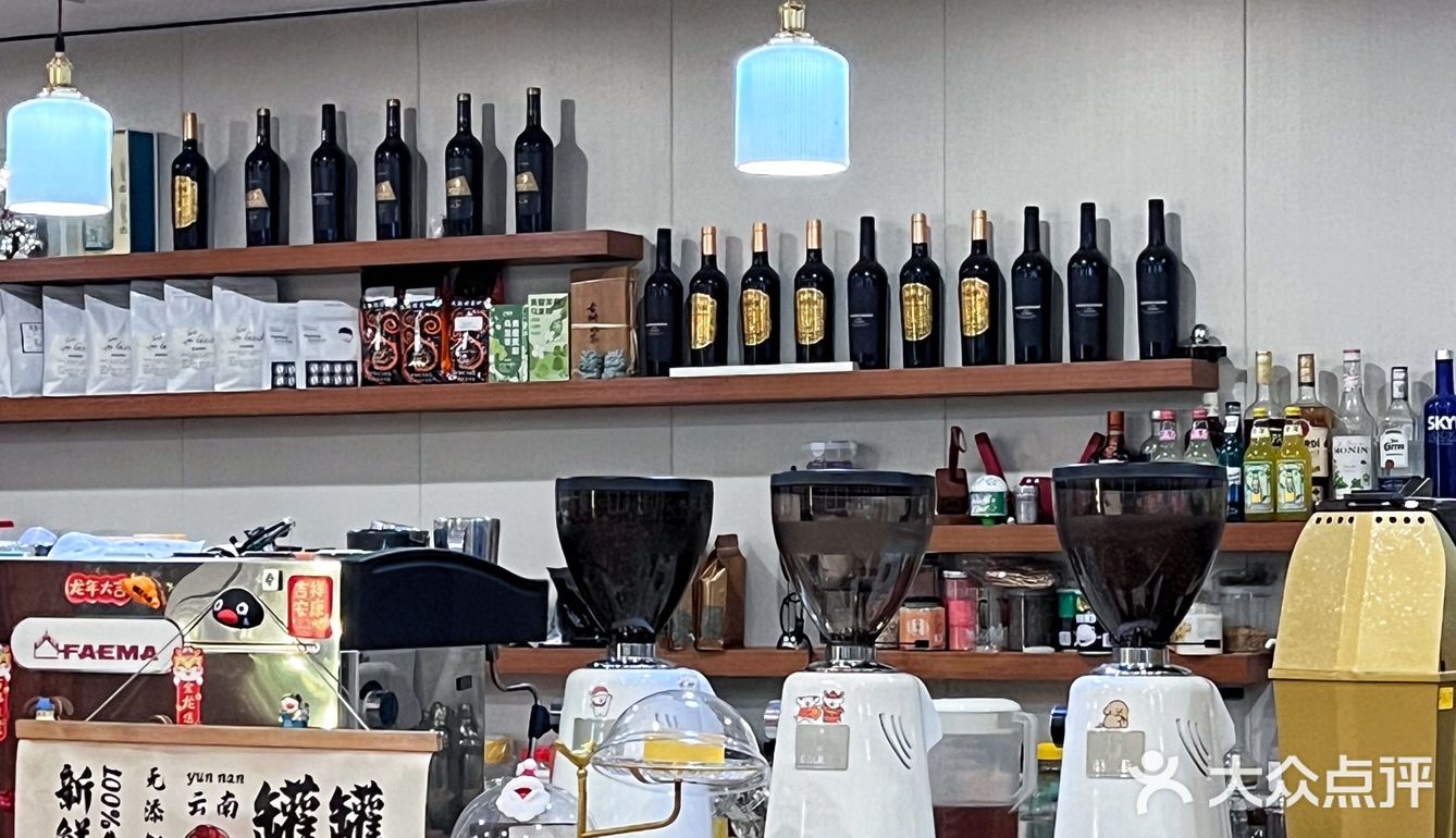 非常适合带着孩子来这，可以在这里尽情玩耍