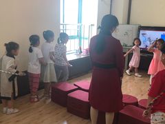 -童学馆·诗书礼乐少儿国学(青年路店)