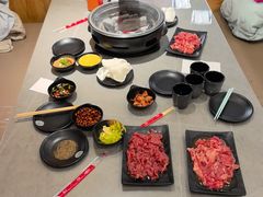 -啊美丽炭火烤肉(滑翔一店)