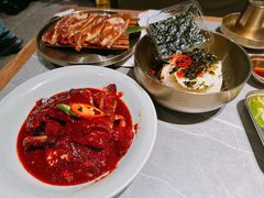 -草家酱蟹炭火烤肉店(珲春南路一店)