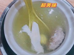 -周真真南昌拌粉·瓦罐汤(敦化路店)