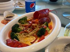 -沪华海鲜大酒楼(南汇店)