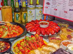 -钳小柒·小龙虾蓝龙王烧烤夜宵(长寿路店)
