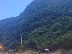 -安吉龙王山峡谷漂流