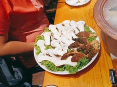-民食香·腊排骨野生菌美食(木府店)