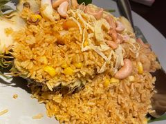 -大头虾越式风味餐厅(光明广场店)