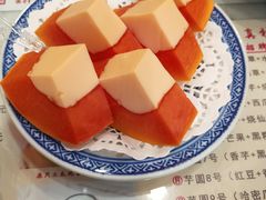 -广信牛奶甜品世家(台东店)
