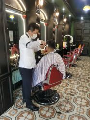 -豪帅男士理容馆