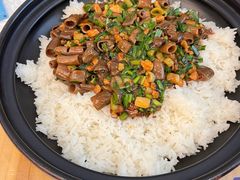 -品海楼·大连海胆锅贴馆(东港店)