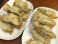 -小姜锅贴(凤凰街店)