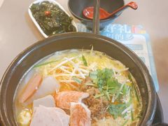 -灵芝妹子海鲜米线(瓦房店新玛特店)