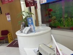 -雅悦齿科(顾村公园店)