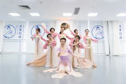 -深舞形体民族舞蹈工作室