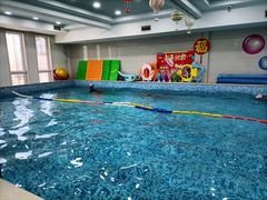 -乐悠游亲子游泳俱乐部