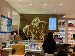 餐具摆设-GODIVA(月星环球港店)