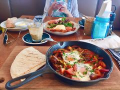 -ROAST coffee & eatery