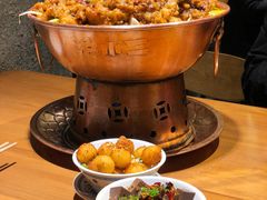 土冒黄喉-炉小二铜锅牛蛙•川湘菜(三里屯店)