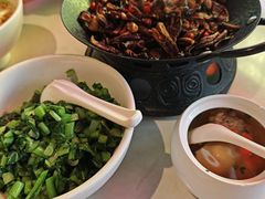 -味上湘菜馆(岳麓山店)