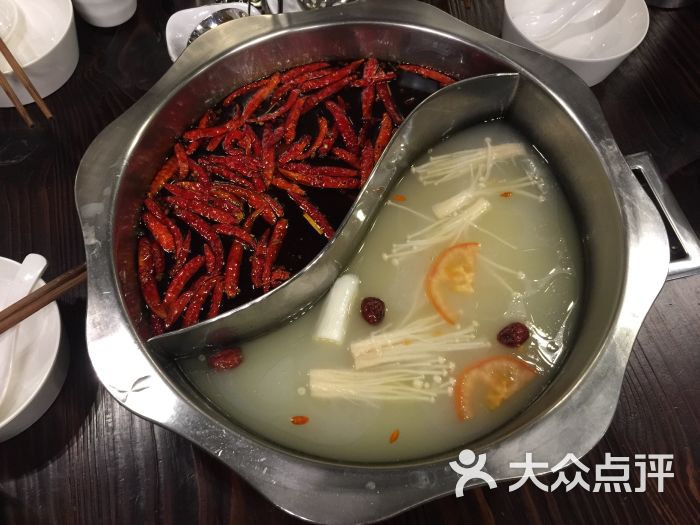 渝码头火锅图片 - 第1张