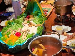 -慢丽江·云南野生菌土鸡锅(付家庄店)