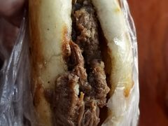-老西关黄老太牛肉烧饼