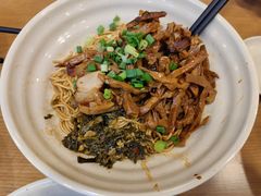 -佬钱湾仔(衣裳街店)