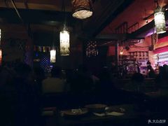 -Helens海伦司小酒馆(复旦大学店)