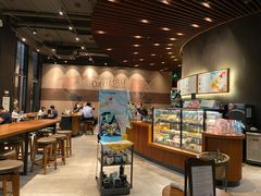-星巴克(西安曲江银泰店)