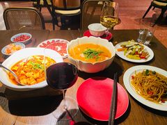 -肆海小川菜酒馆Wine Bistro (青年路店)