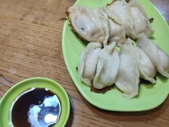 -锅贴王小吃(南大街店)
