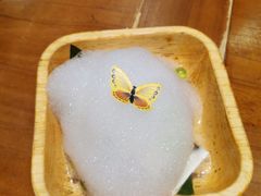 泡沫椰奶红豆糕-雀舞云南菜(天津天河城购物中心店)