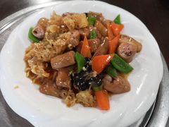 溜肥肠-金卯白肉罩火烧