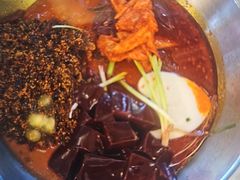 -山城年华老火锅(玉林店)